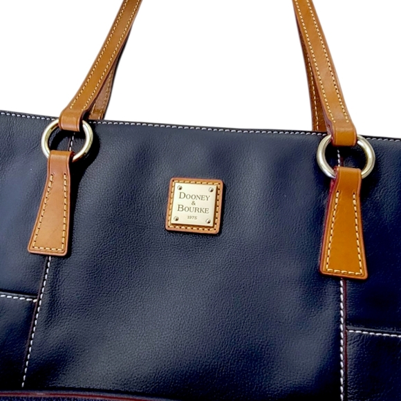 Dooney & Bourke Handbags - DOONEY & BOURKE WEXFORD HELENA NAVY TAN SHOPPER, EXCELLENT CONDITION, NWOT